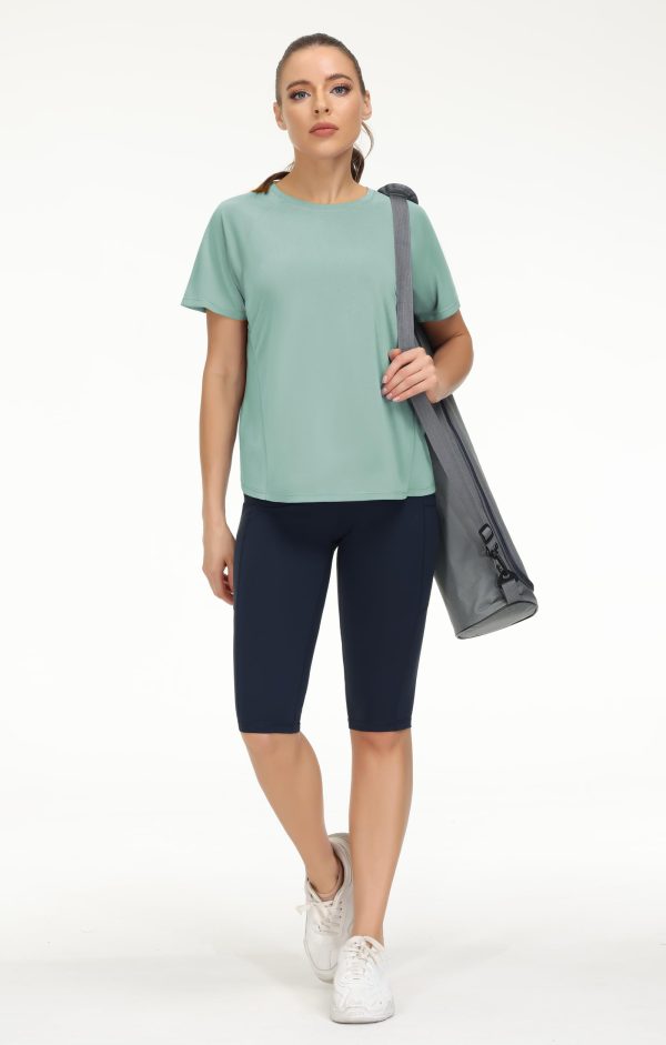 Women's Short Sleeve Workout Shirts Breathable Yoga T-Shirts with Side Slits Athletic Tee Tops